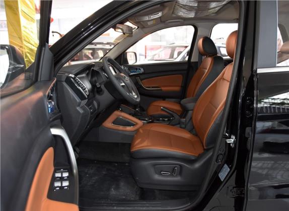 长安欧尚CX70 2017款 改款 CX70T 1.5T 自动尊擎版 车厢座椅   前排空间