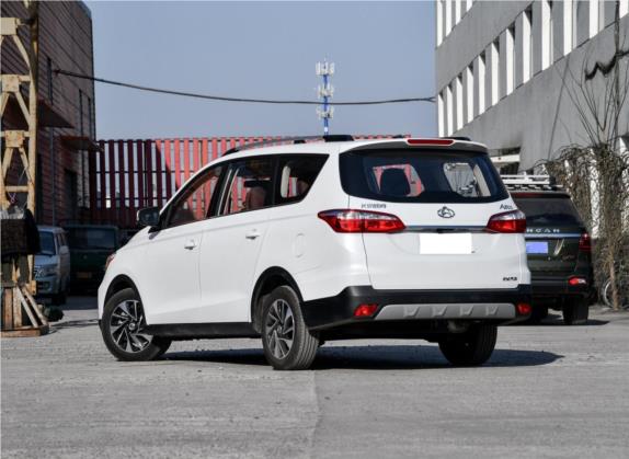 长安欧尚A800 2017款 1.6L 手动舒适型 外观   斜后
