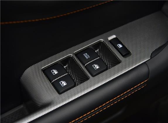 长安欧尚X70A 2018款 1.5L 手动豪华型 车厢座椅   门窗控制