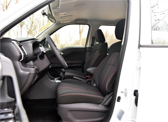 长安欧尚X70A 2018款 1.5L 手动标准型 车厢座椅   前排空间
