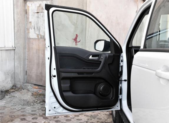长安欧尚X70A 2018款 1.5L 手动舒适型 车厢座椅   前门板