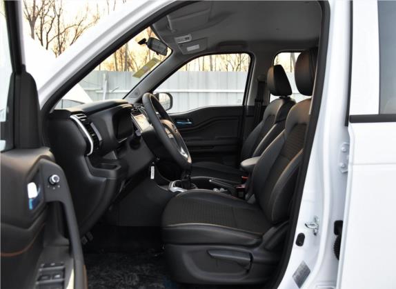 长安欧尚X70A 2018款 1.5L 手动精英型 车厢座椅   前排空间