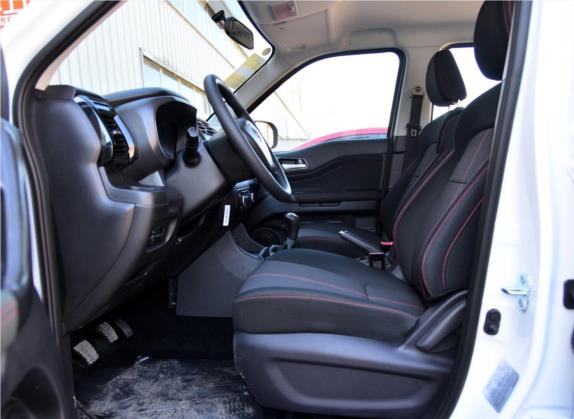 长安欧尚X70A 2018款 1.5L 手动基本型 车厢座椅   前排空间