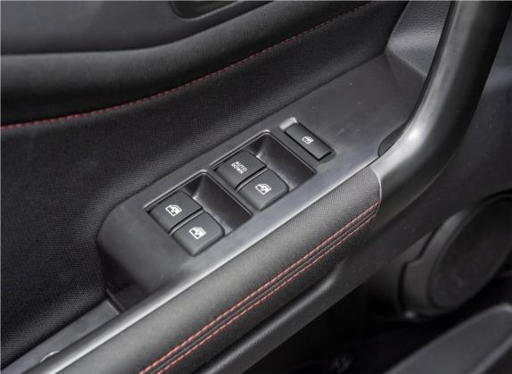 长安欧尚X70A 2020款 1.5L 手动基本型 车厢座椅   门窗控制