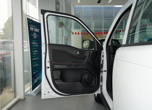 长安欧尚X70A 2020款 1.5L 手动标准型 车厢座椅   前门板
