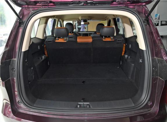 长安欧尚科赛 2018款 1.5T 自动 感 5座 车厢座椅   后备厢