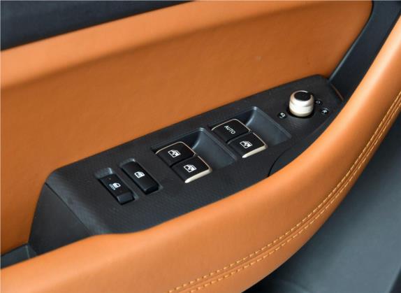 长安欧尚科赛 2018款 1.5T 自动 感 5座 车厢座椅   门窗控制