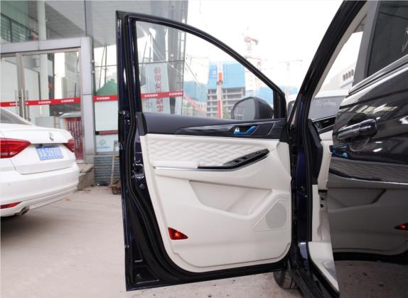 长安欧尚科尚 2019款 1.5T 自动旗舰型 国VI 车厢座椅   前门板