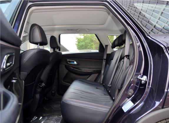 长安欧尚X7 2020款 1.5T 自动旗舰型 车厢座椅   后排空间
