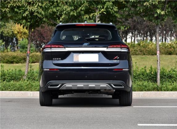 长安欧尚X7 2020款 1.5T 自动旗舰型 外观   正后