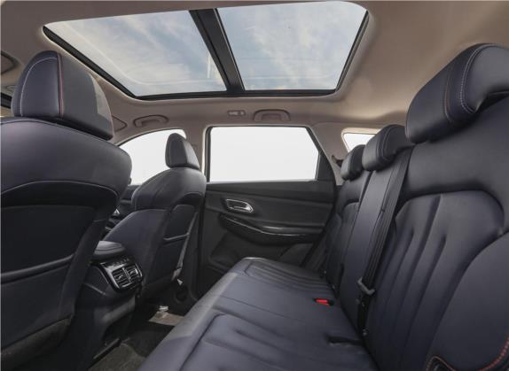 长安欧尚X7 2020款 1.5T 自动尊贵型 车厢座椅   后排空间