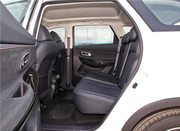 长安欧尚X7 2020款 1.5T 自动尊享型 车厢座椅   后排空间