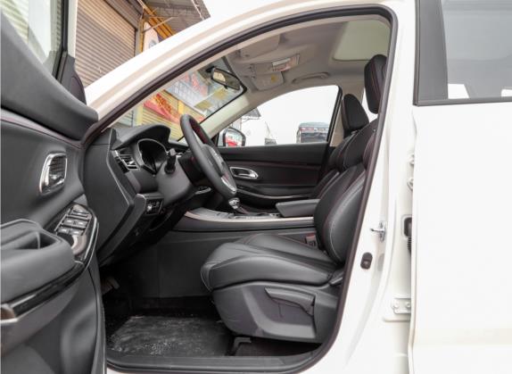 长安欧尚X7 2021款 1.5T 自动豪华型 车厢座椅   前排空间