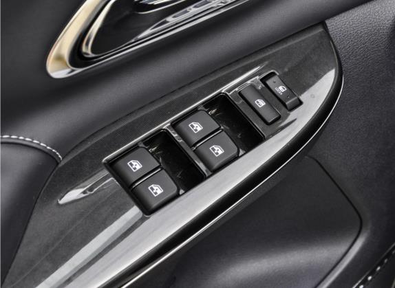 长安欧尚X7 2021款 1.5T 自动尊享型 车厢座椅   门窗控制