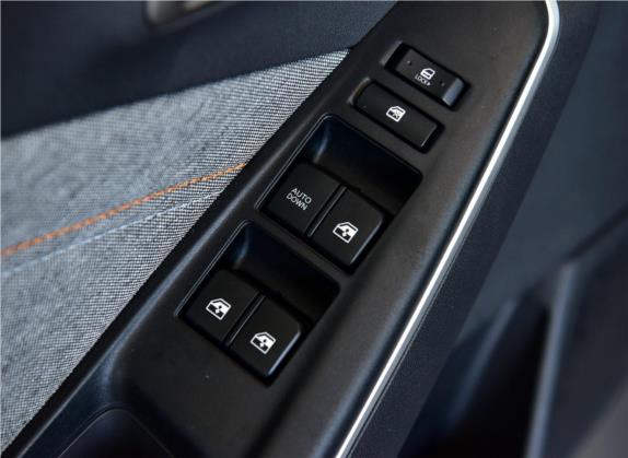 长安欧尚科赛3 2019款 1.5L 手动乐尚型 车厢座椅   门窗控制
