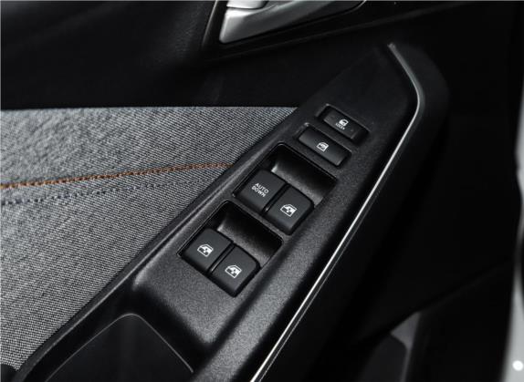 长安欧尚科赛3 2019款 1.5L 手动劲尚型 车厢座椅   门窗控制