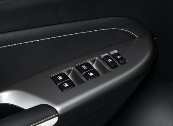 长安欧尚科赛5 2019款 1.6L 自动经典型 国VI 车厢座椅   门窗控制