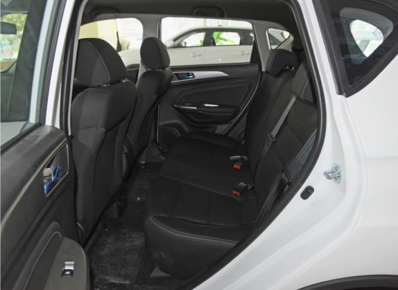 长安欧尚科赛5 2021款 1.6L CVT经典型 车厢座椅   后排空间