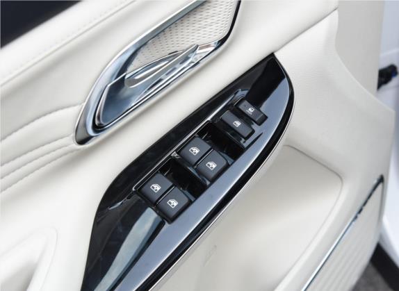 长安欧尚X7 EV 2020款 领航型405 车厢座椅   门窗控制