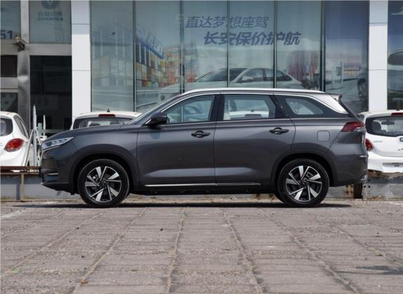 长安欧尚X7 EV 2020款 尊享型405 外观   正侧
