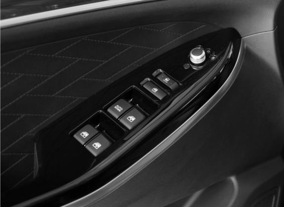 长安欧尚科尚EV 2020款 领尚型 车厢座椅   门窗控制