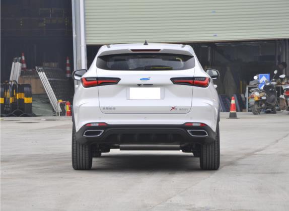 长安欧尚X5 2021款 1.5T DCT豪华型 外观   正后