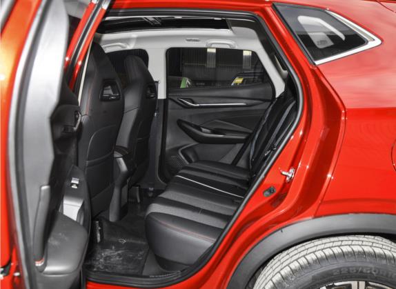 长安欧尚X5 2021款 1.6L CVT旗舰型 车厢座椅   后排空间