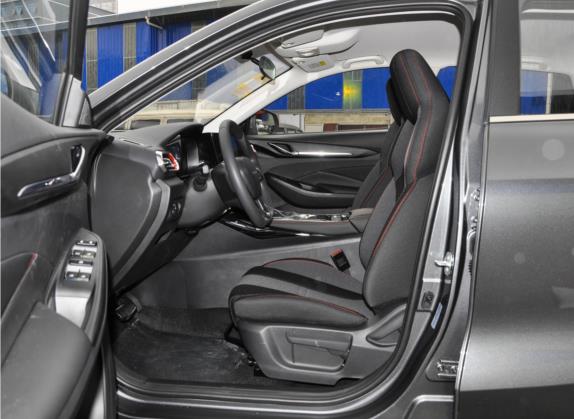 长安欧尚X5 2021款 1.6L CVT豪华型 车厢座椅   前排空间
