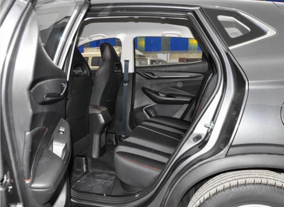 长安欧尚X5 2021款 1.6L CVT豪华型 车厢座椅   后排空间