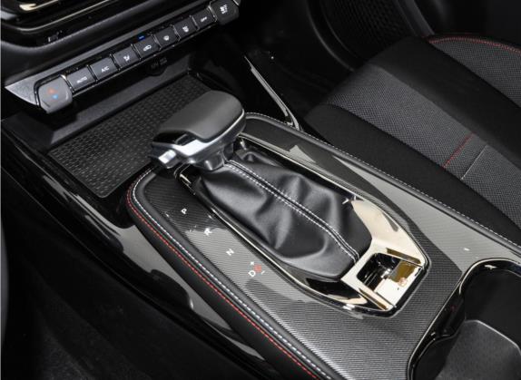长安欧尚X5 2021款 1.6L CVT豪华型 中控类   挡把