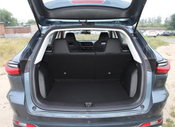 长安欧尚X5 2021款 改款 1.6L 手动豪华型 车厢座椅   后备厢