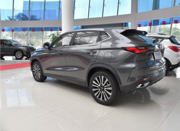 长安欧尚X5 2021款 1.6L CVT舒享型 外观   斜后