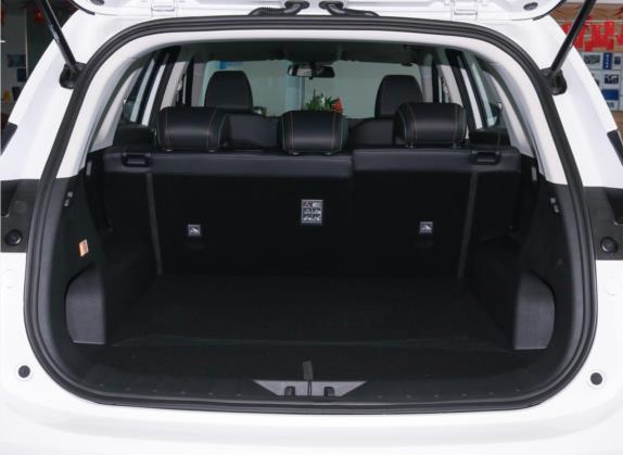 长安欧尚X7 PLUS 2022款 1.5T 蓝鲸版自动尊贵型 车厢座椅   后备厢
