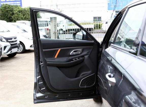 长安欧尚X7 PLUS 2022款 1.5T 蓝鲸版自动智尊型 车厢座椅   前门板