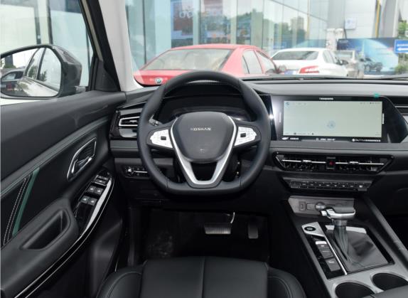 长安欧尚X7 PLUS 2022款 1.5T 自动乐游版 中控类   驾驶位