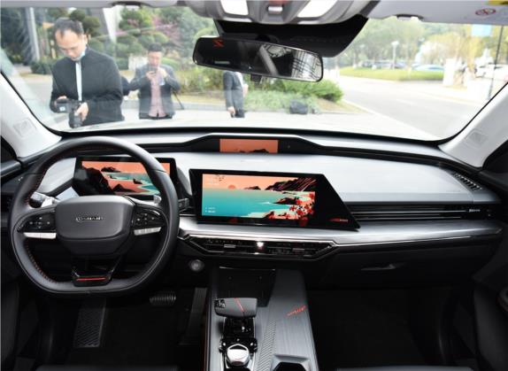 长安欧尚Z6 2022款 2.0T 自动基本型 中控类   中控全图