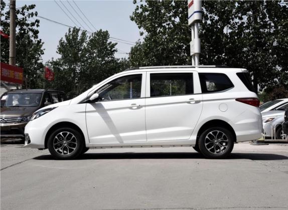 长安欧尚A600 2017款 1.5L 手动标准型 外观   正侧