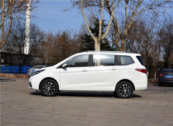 长安欧尚A600 2017款 1.5L 手动豪华型 外观   正侧