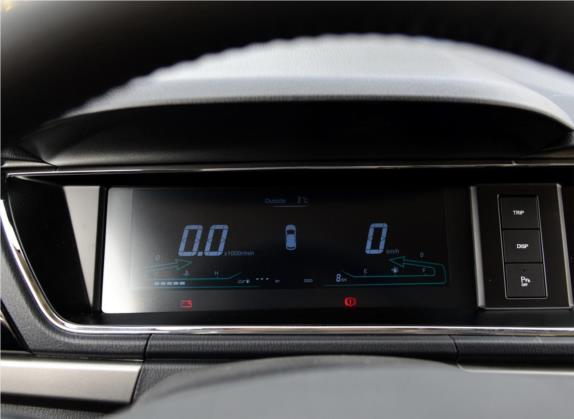 长安欧尚A600 2017款 1.5L 手动豪华型 中控类   仪表盘