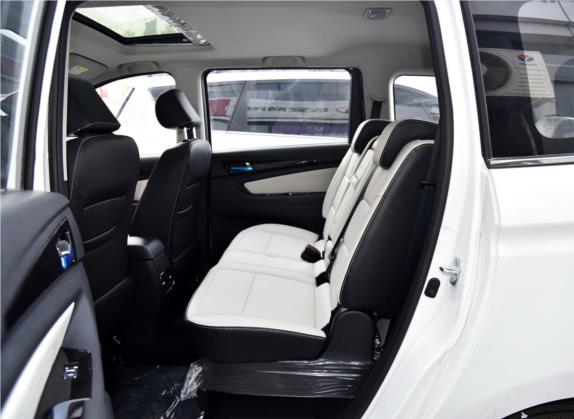 长安欧尚A600 2018款 1.6L 自动豪华型 车厢座椅   后排空间