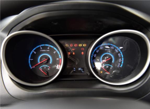 长安睿行S50 2017款 1.5L 手动豪华型 国V 中控类   仪表盘