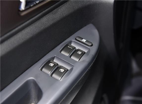 长安睿行S50 2017款 S50V 1.5L 手动物流版Ⅲ 国V 车厢座椅   门窗控制