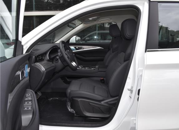 创维EV6 2021款 520 出行版 车厢座椅   前排空间