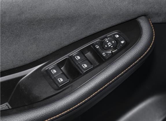 创维EV6 2022款 620 智能版 车厢座椅   门窗控制