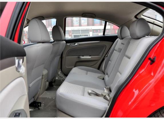 长安CX30 2010款 两厢 1.6L 手动时尚型 车厢座椅   后排空间