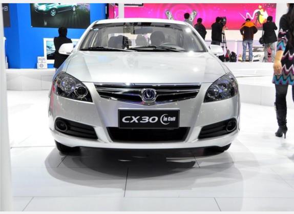 长安CX30 2011款 三厢 1.6L 手动智能豪华版 外观   正前