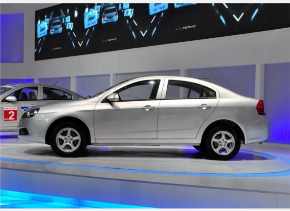 长安CX30 2011款 三厢 1.6L 手动智能豪华版 外观   正侧