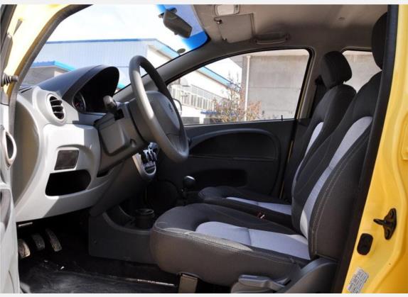 奔奔MINI 2010款 1.0L 手动标准型 车厢座椅   前排空间