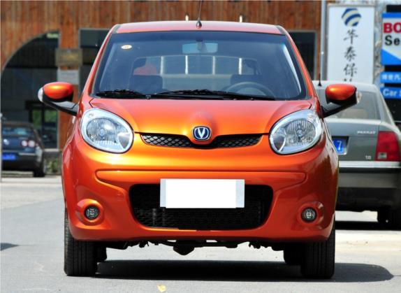 奔奔MINI 2012款 1.0L 手动导航版 外观   正前