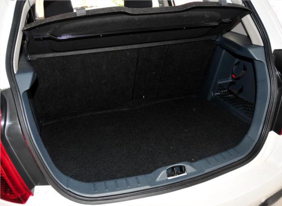 长安CX20 2011款 1.3L 手动运动版 车厢座椅   后备厢